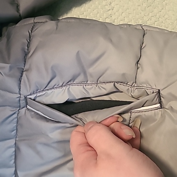 Puffer jacket - Picture 2 of 9